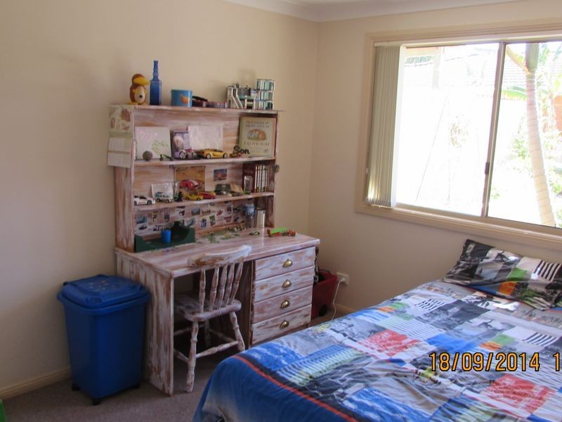 2/6 Rushby Drive, Old Bar NSW 2430