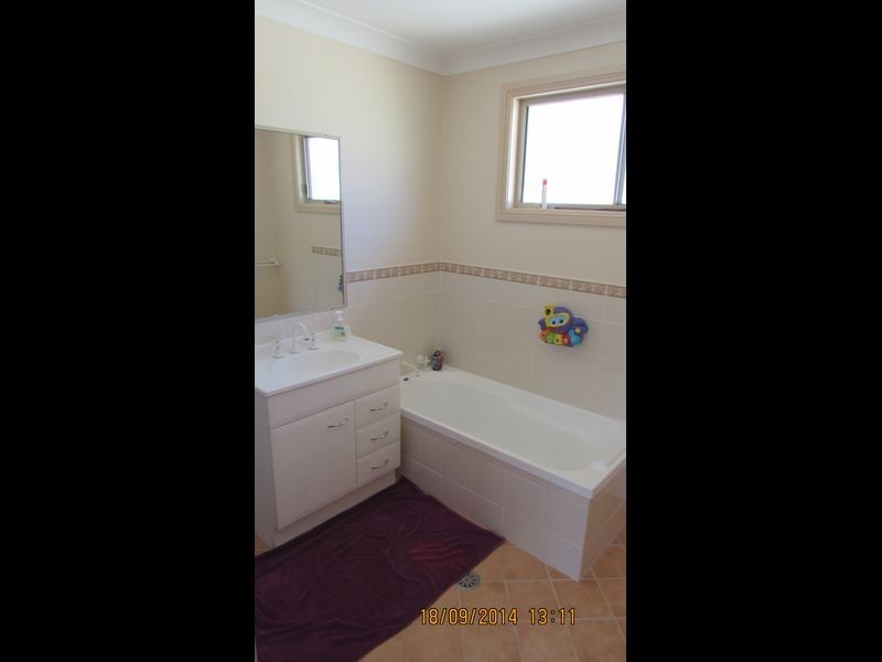 2/6 Rushby Drive, Old Bar NSW 2430