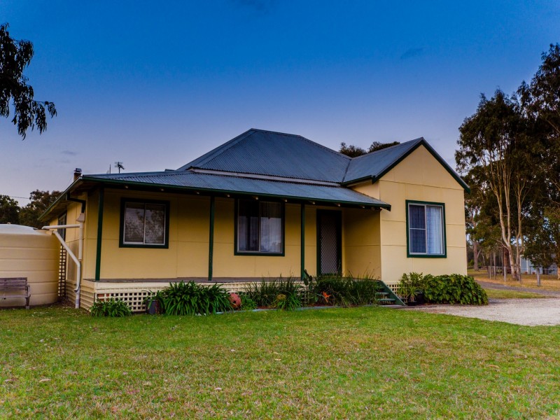 633 Manning Point Road, Oxley Island NSW 2430