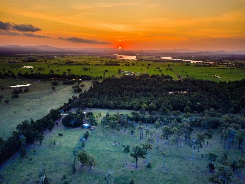633 Manning Point Road, Oxley Island NSW 2430