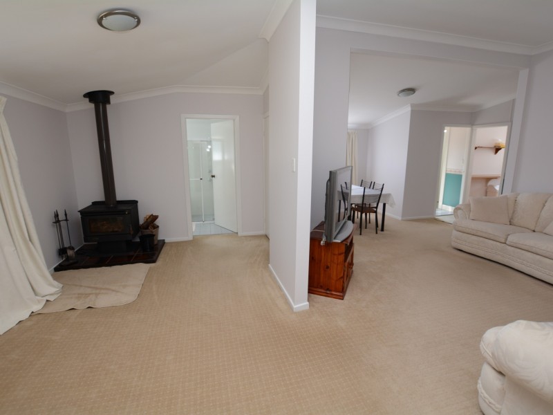 633 Manning Point Road, Oxley Island NSW 2430