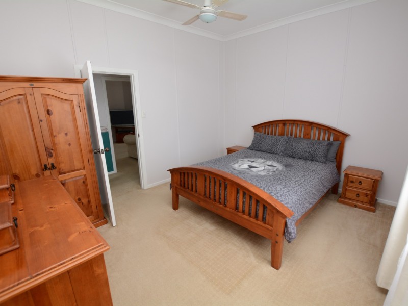 633 Manning Point Road, Oxley Island NSW 2430