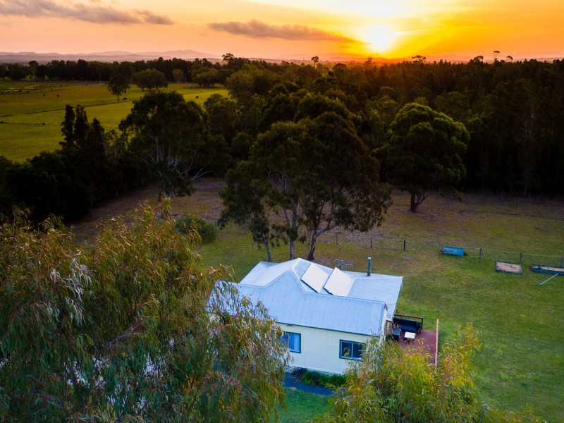 633 Manning Point Road, Oxley Island NSW 2430