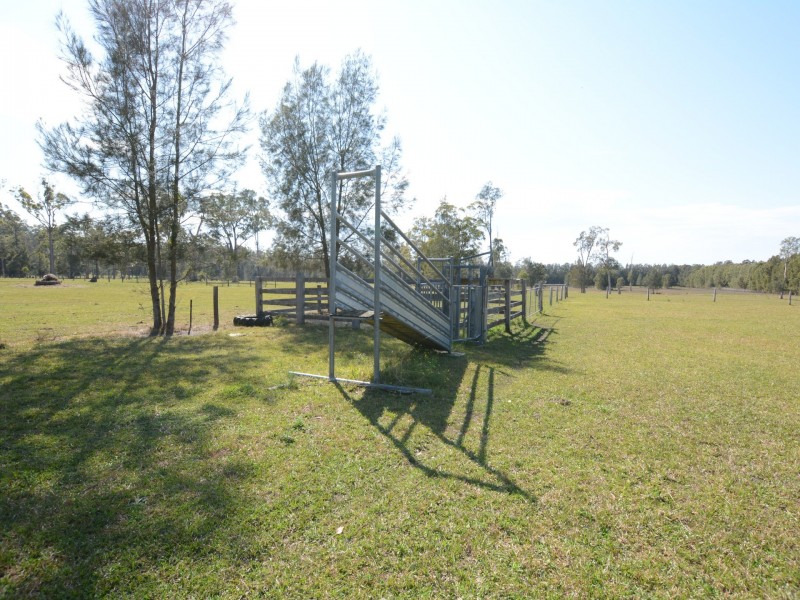633 Manning Point Road, Oxley Island NSW 2430