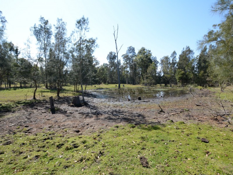 633 Manning Point Road, Oxley Island NSW 2430