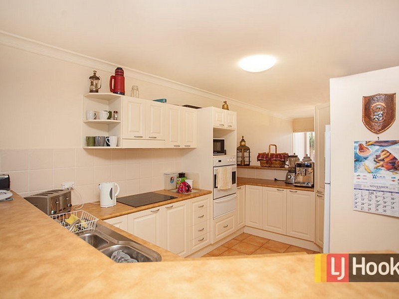 3/32 Lewis Street, Old Bar NSW 2430