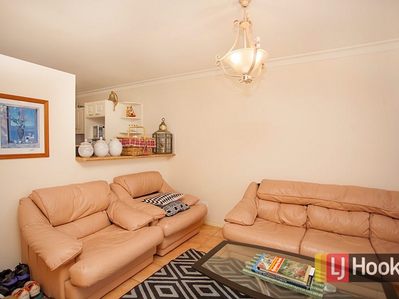 3/32 Lewis Street, Old Bar NSW 2430