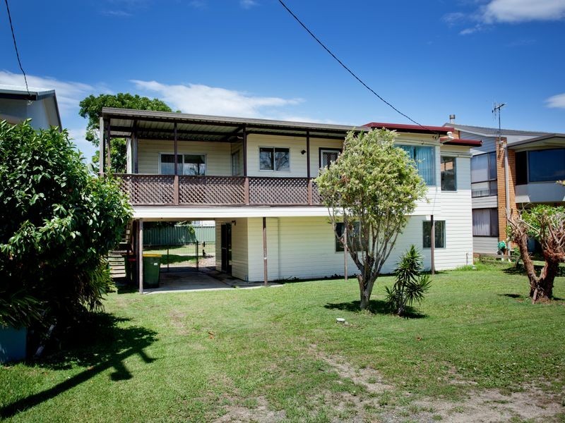 59 Main Street, Manning Point NSW 2430