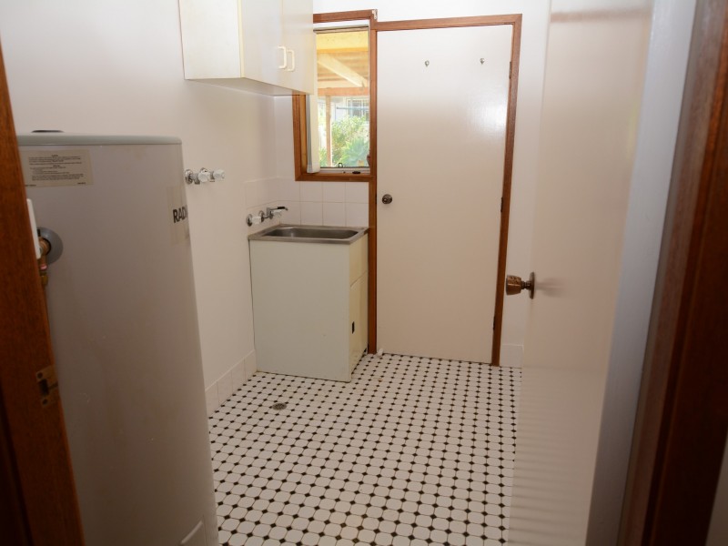 8 Wyden Street, Old Bar NSW 2430