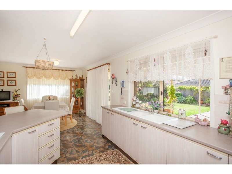 49 Clerke Street, Old Bar NSW 2430