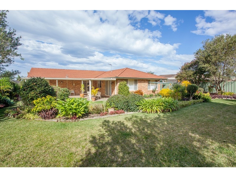 49 Clerke Street, Old Bar NSW 2430