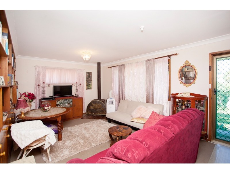 37 Smith Street, Old Bar NSW 2430