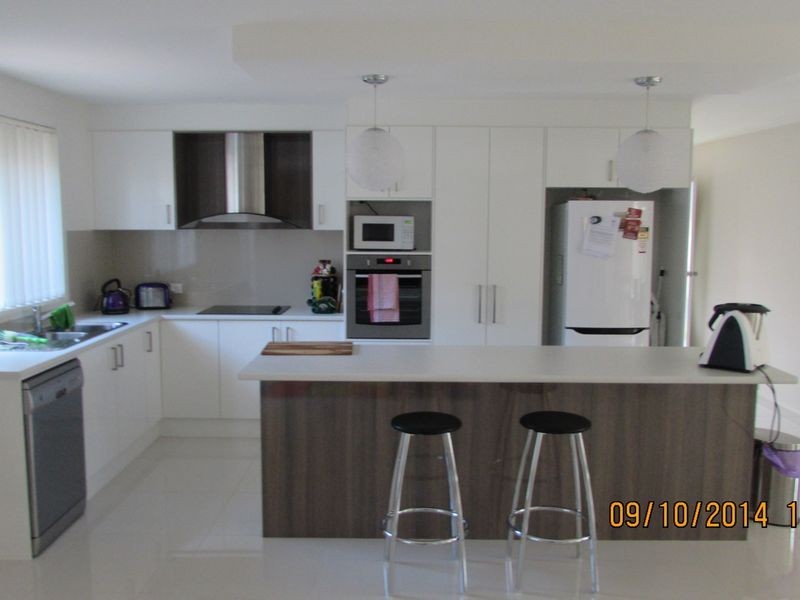 46 Albatross Way, Old Bar NSW 2430