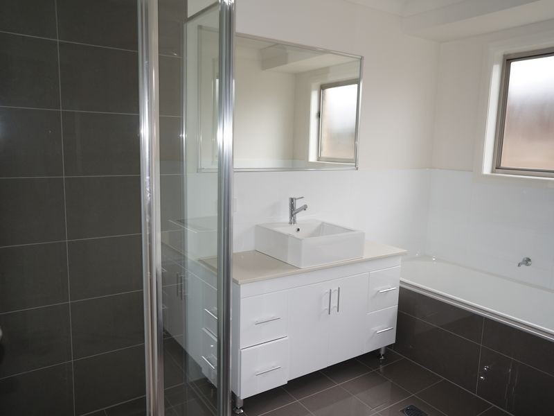 46 Albatross Way, Old Bar NSW 2430