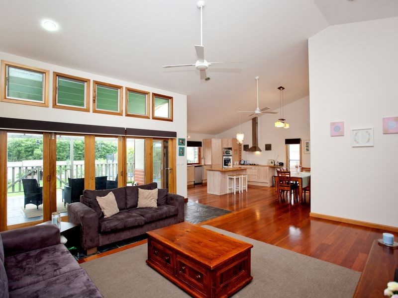 3 Flagtail Avenue, Old Bar NSW 2430