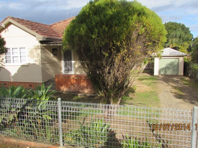 18 Smith Street, Taree West NSW 2430