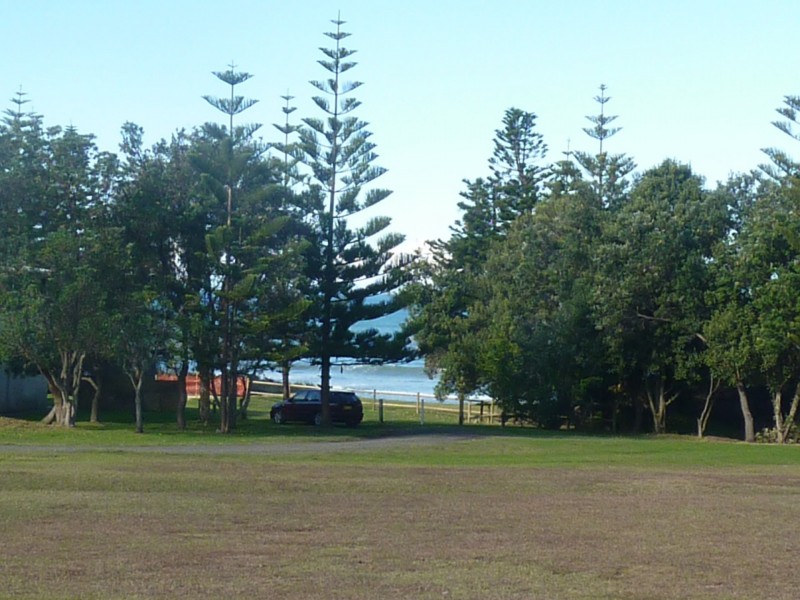 11 Ungala Road, Old Bar NSW 2430