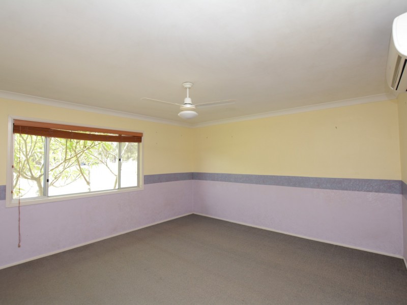 21 Warwiba Road, Old Bar NSW 2430