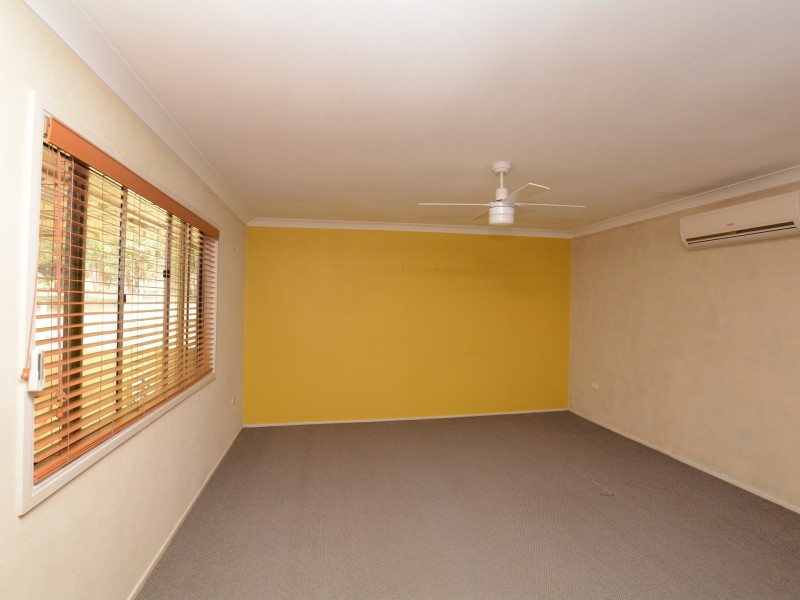 21 Warwiba Road, Old Bar NSW 2430