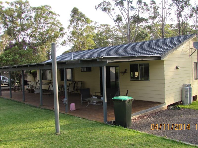 114 Warwiba Road, Old Bar NSW 2430
