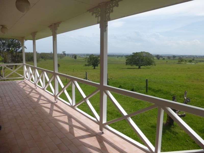 73 Oxley Island Road, Oxley Island NSW 2430