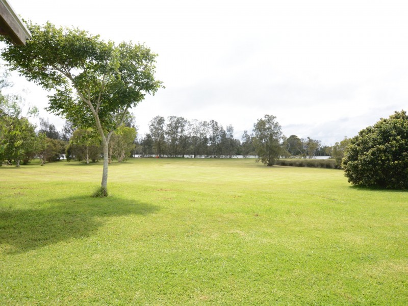 838 Manning Point Road, Oxley Island NSW 2430