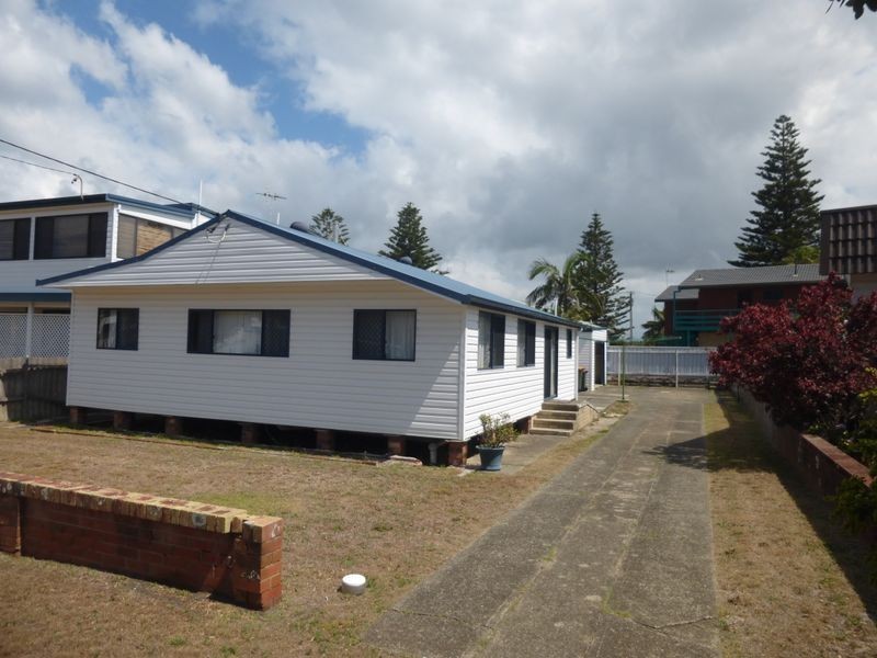 13 Manning Street, Manning Point NSW 2430