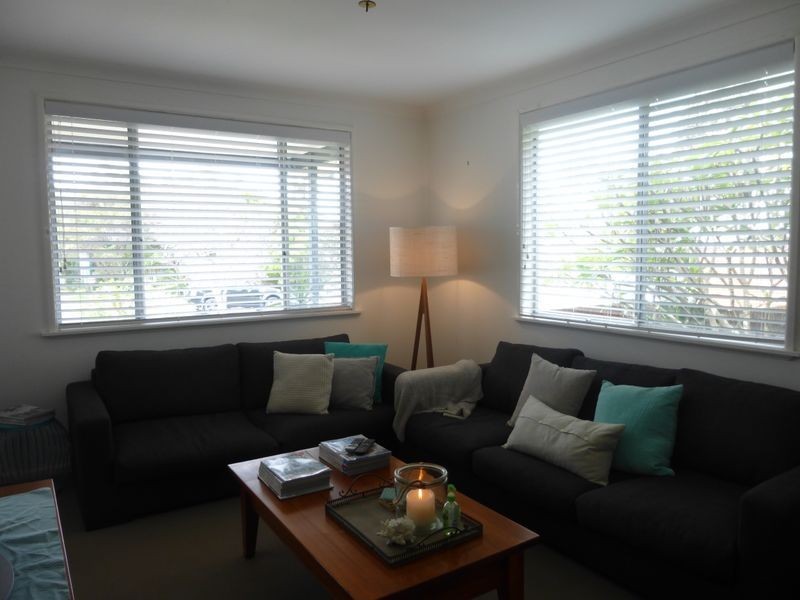 10 Tirriki Street, Old Bar NSW 2430