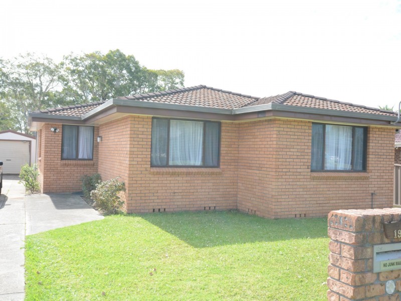 19 Shepard Street, Old Bar NSW 2430