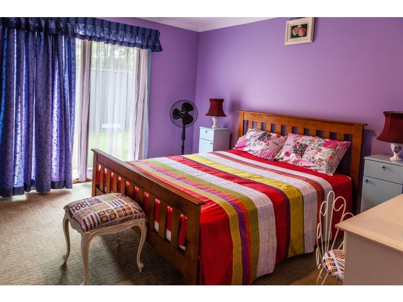 2/9 Clerke Street, Old Bar NSW 2430