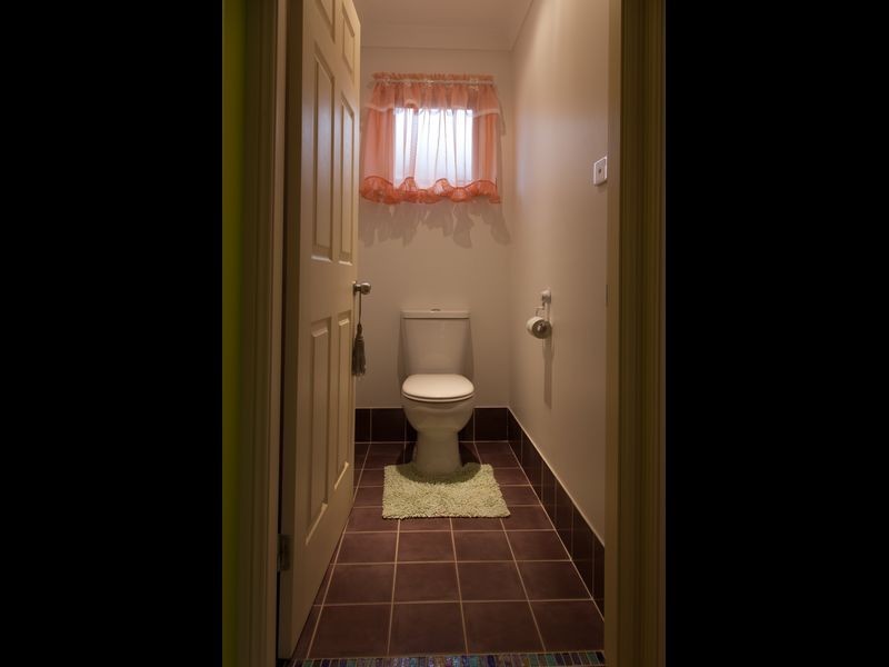 2/9 Clerke Street, Old Bar NSW 2430