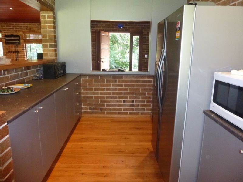 16 Kolinda Drive, Old Bar NSW 2430