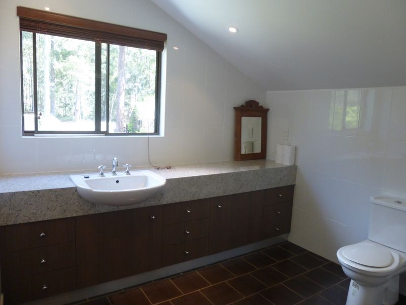 16 Kolinda Drive, Old Bar NSW 2430