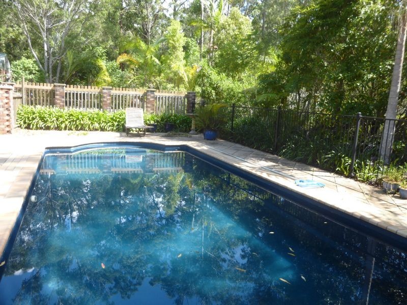 16 Kolinda Drive, Old Bar NSW 2430