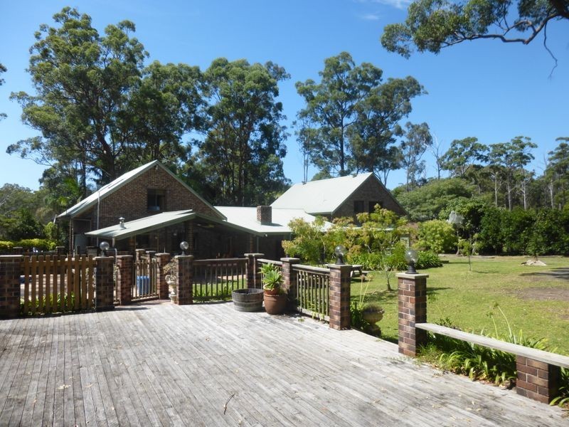 16 Kolinda Drive, Old Bar NSW 2430