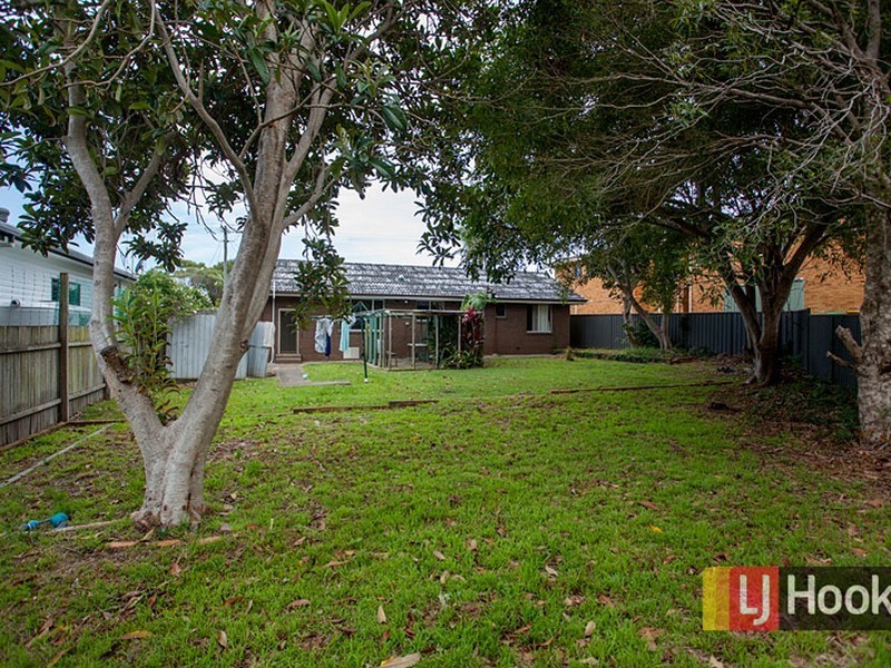 1 Sheppard Street, Old Bar NSW 2430