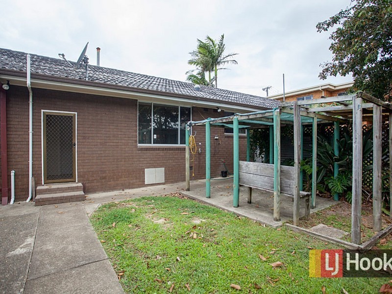 1 Sheppard Street, Old Bar NSW 2430