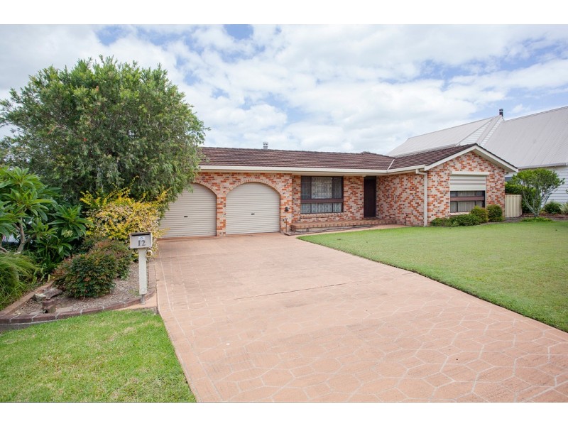12 Casuarina Close, Old Bar NSW 2430