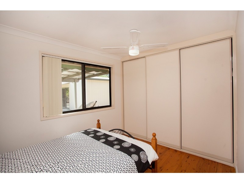 114 Warwiba Road, Old Bar NSW 2430