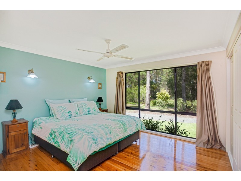 114 Warwiba Road, Old Bar NSW 2430