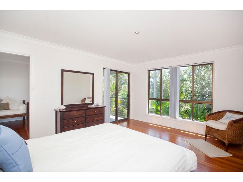 2 Shelly Close, Wallabi Point NSW 2430