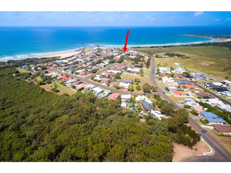 2 Shelly Close, Wallabi Point NSW 2430