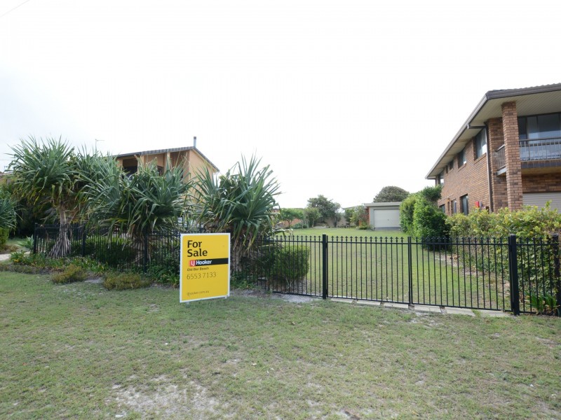 7 Lewis Street, Old Bar NSW 2430