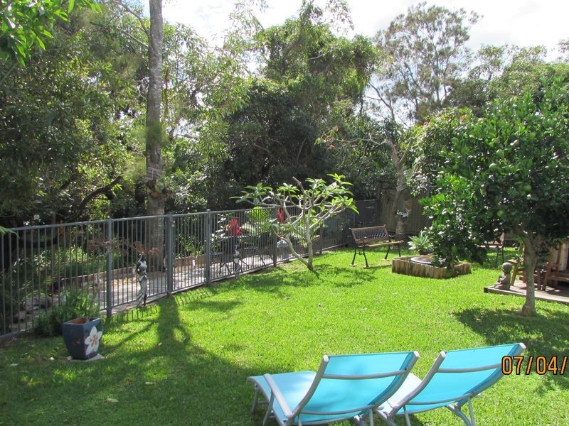 15 Hall Street, Old Bar NSW 2430