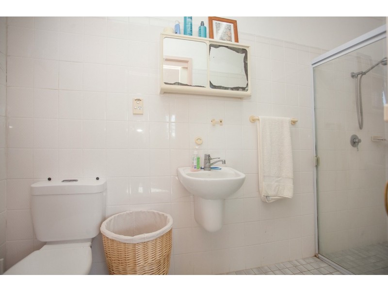 7 Carrabeen Drive, Old Bar NSW 2430