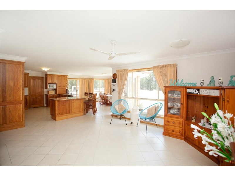 3 Arcadia Place, Pampoolah NSW 2430