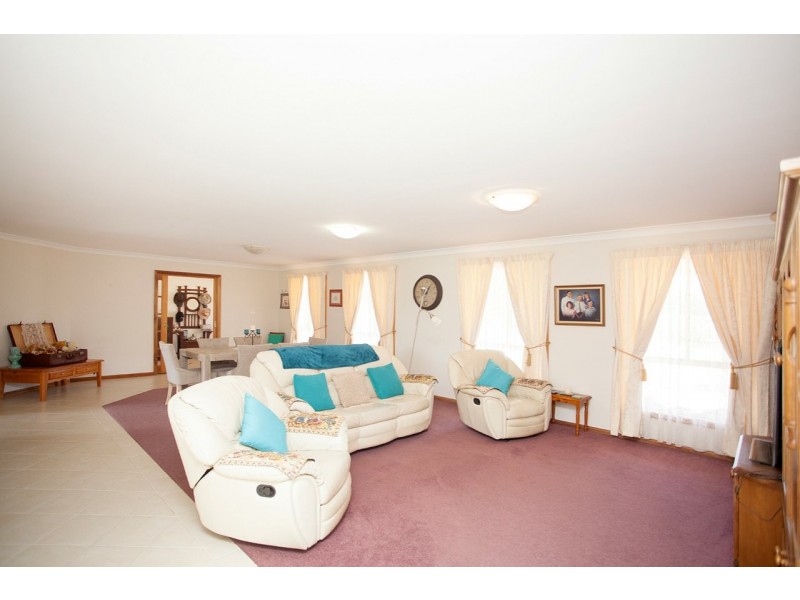 3 Arcadia Place, Pampoolah NSW 2430