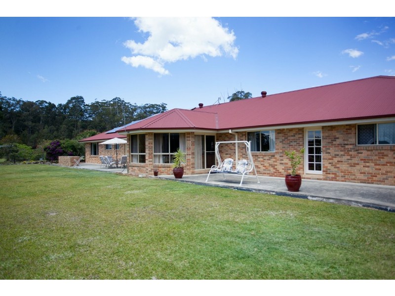 3 Arcadia Place, Pampoolah NSW 2430