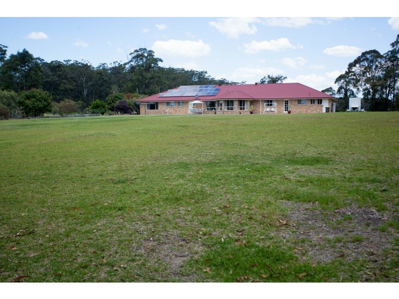 3 Arcadia Place, Pampoolah NSW 2430