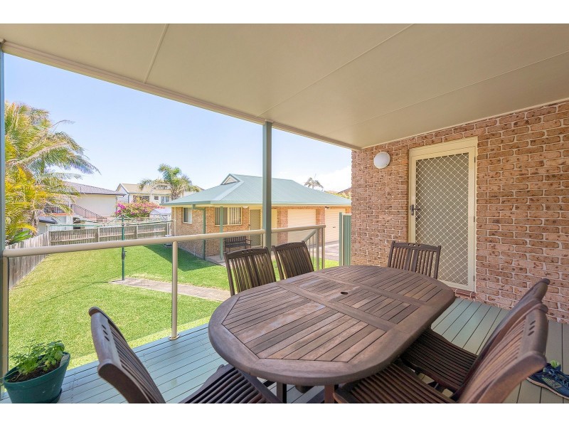 9 Marine Drive, Wallabi Point NSW 2430